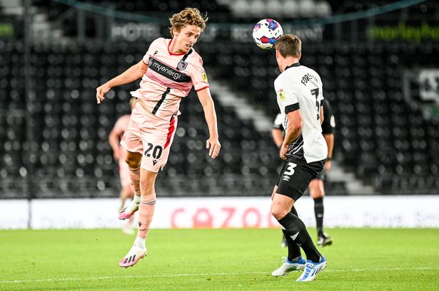 dự đoán Luton vs Grimsby