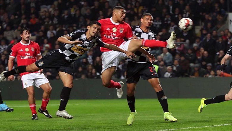 soi kèo Benfica cùng Boavista